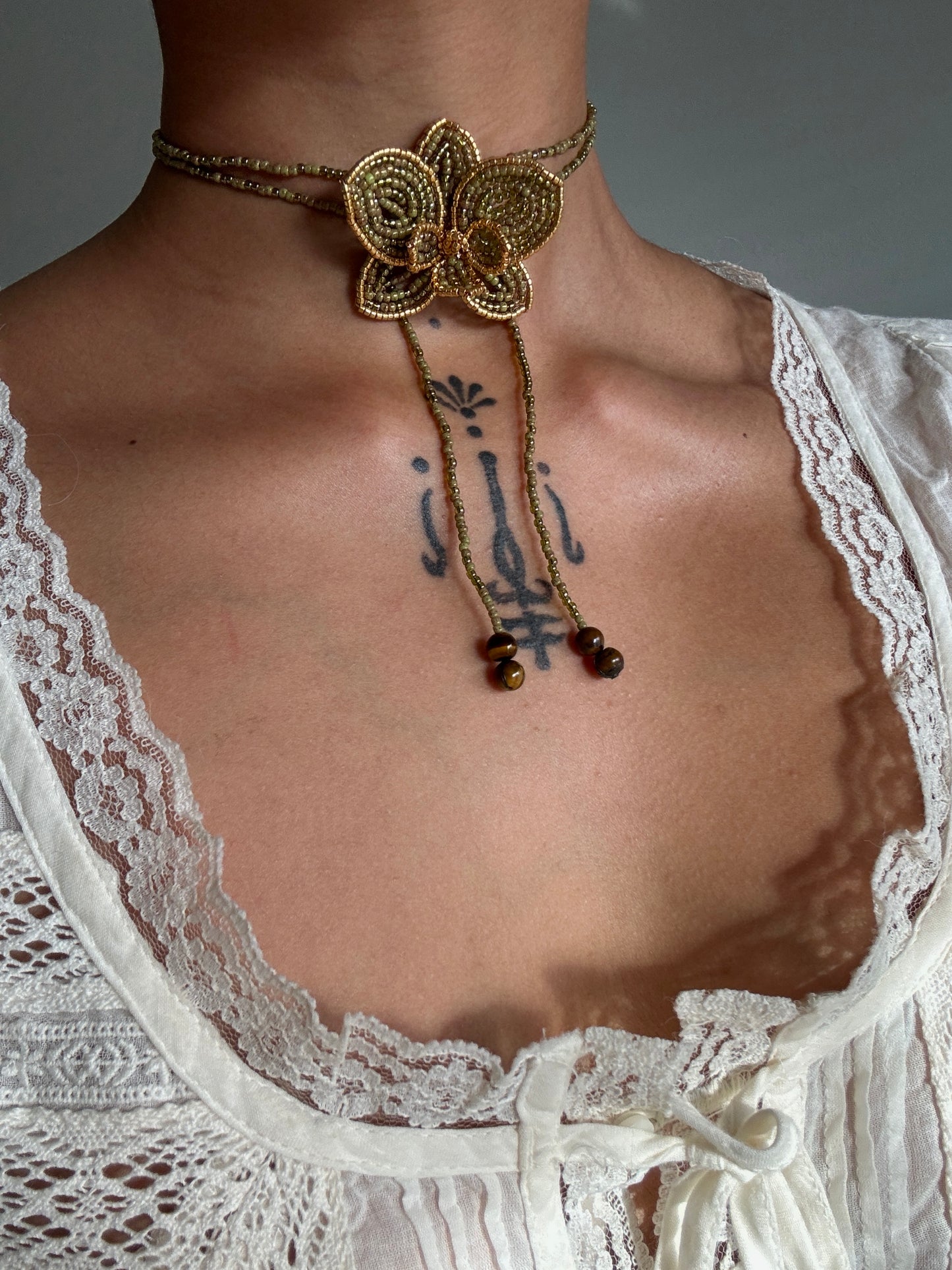 Moss Orchid Necklace