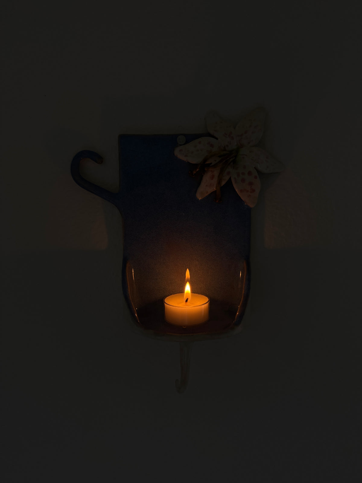 Lily Trinket Shelf