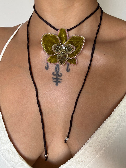 Orchids Velora - Silk Moss