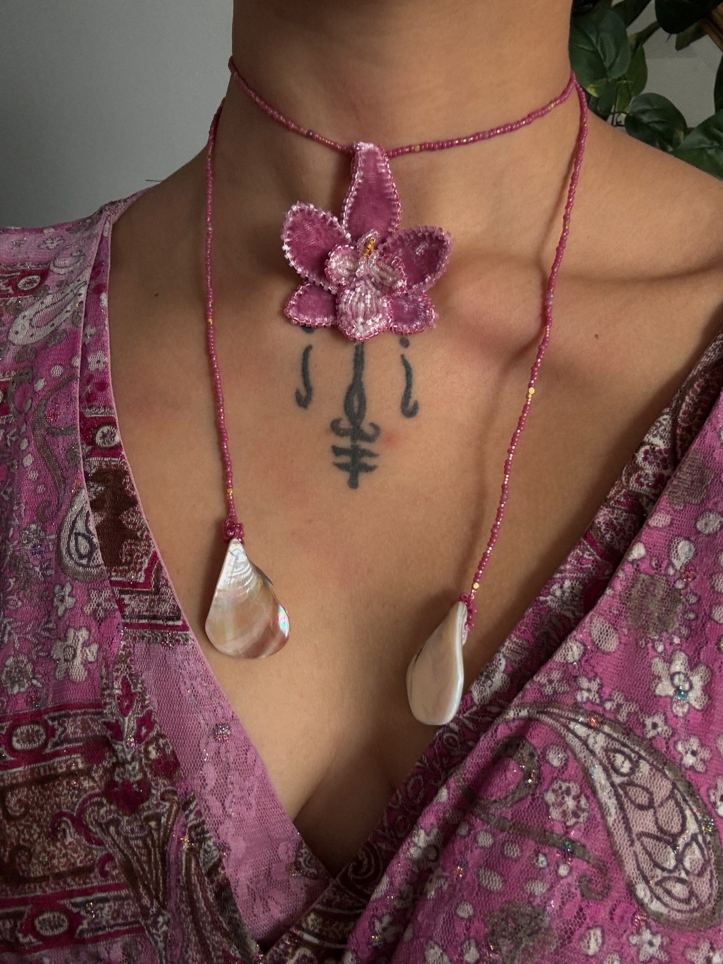 Orchids Velora – Mulberry