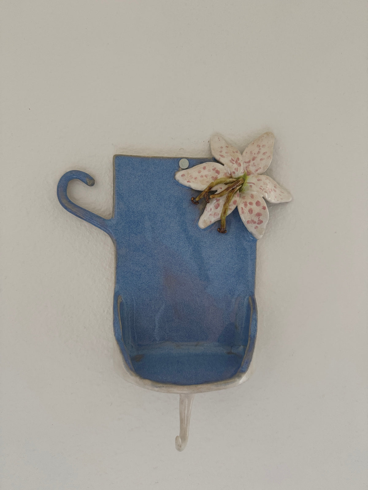 Lily Trinket Shelf